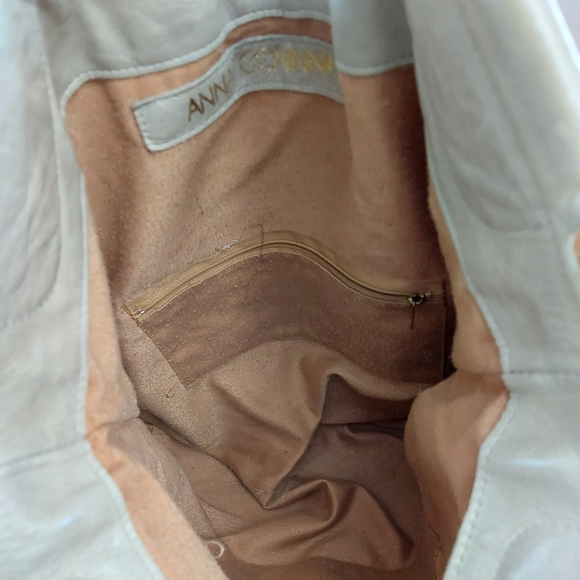 Anna Corinna leather mid city fold over tote - Picture 10 of 12